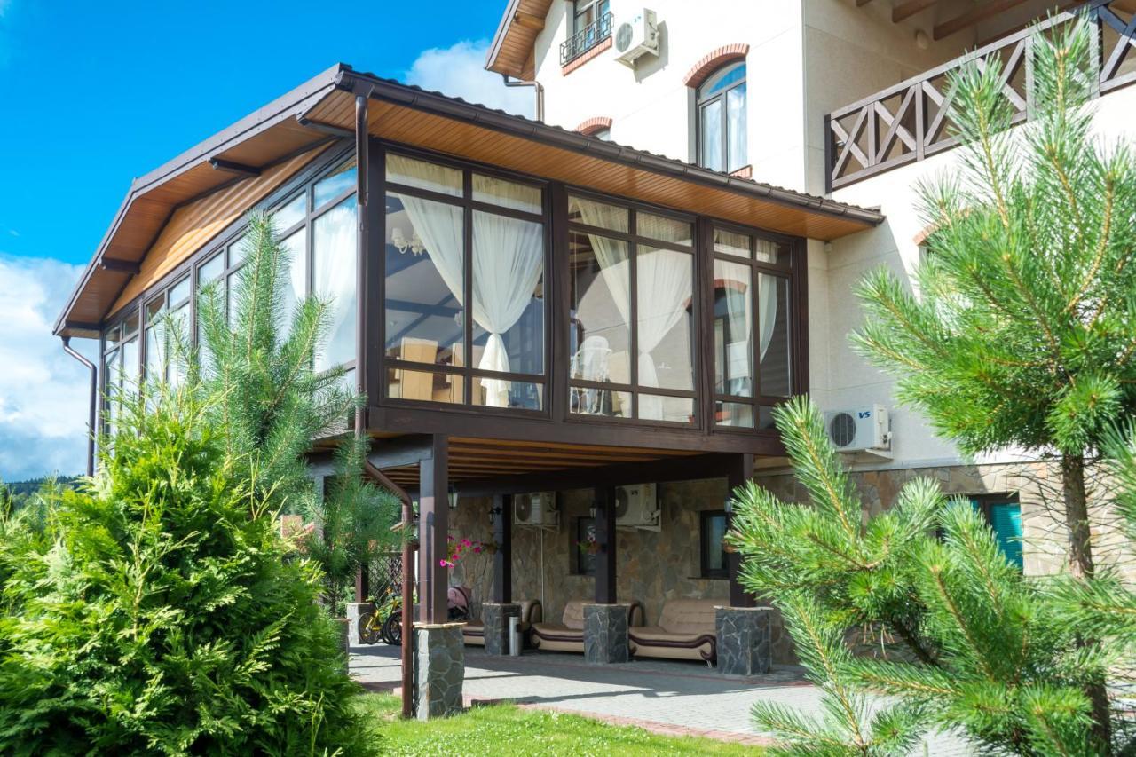Villa Grand Skhidnytsia ภายนอก รูปภาพ