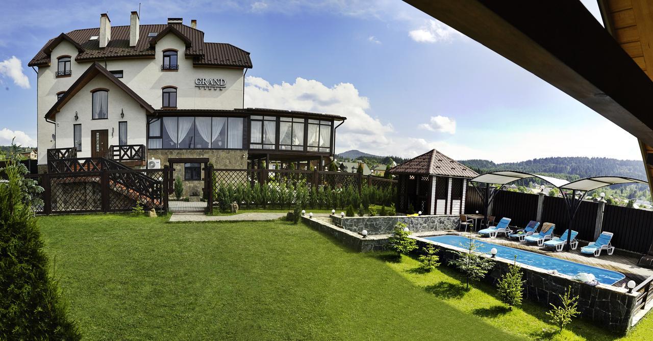 Villa Grand Skhidnytsia ภายนอก รูปภาพ