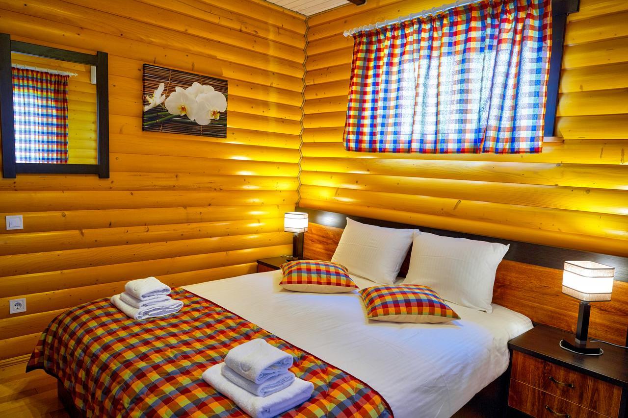 Villa Grand Skhidnytsia ภายนอก รูปภาพ