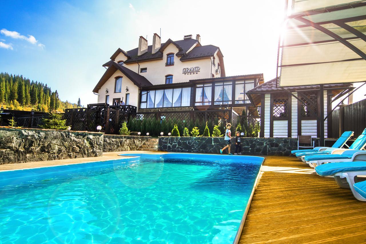 Villa Grand Skhidnytsia ภายนอก รูปภาพ