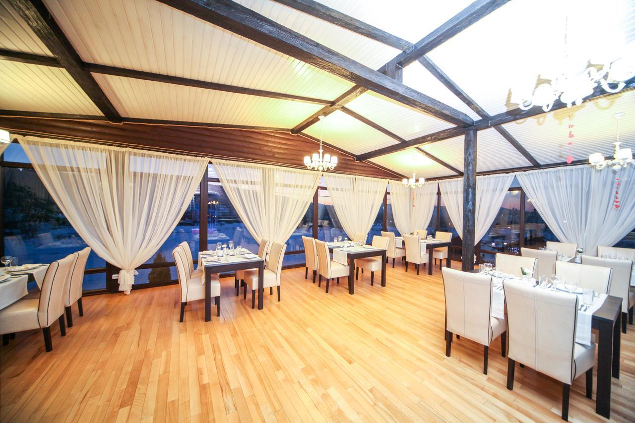 Villa Grand Skhidnytsia ภายนอก รูปภาพ